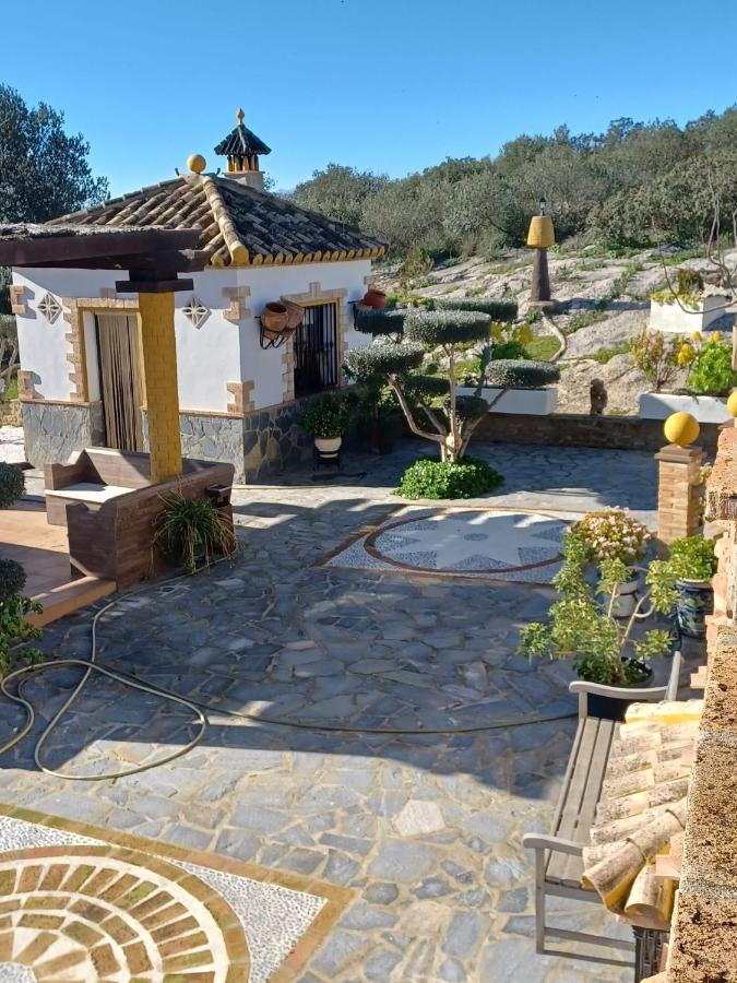 Villa Martinez Alquiler Rural Isabel Alcalá del Valle Exterior photo
